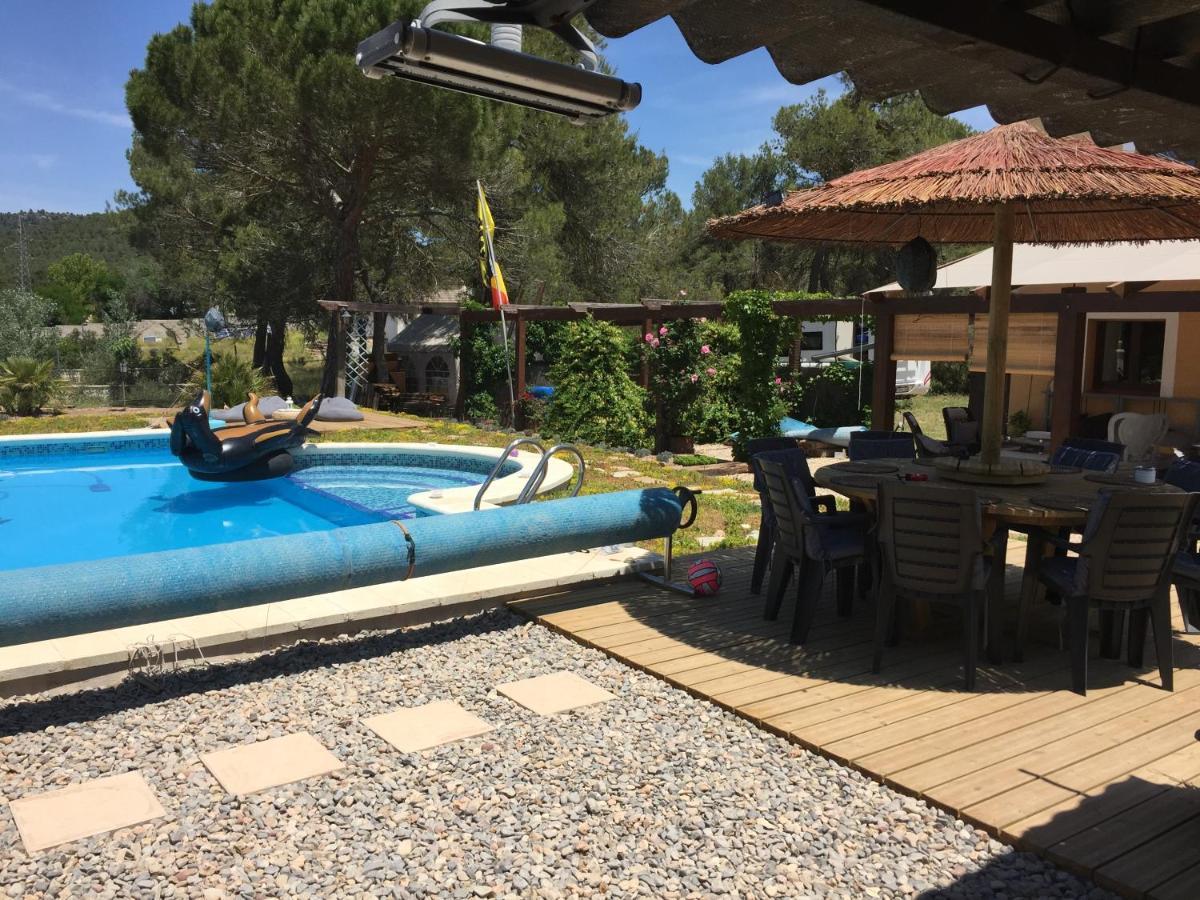 Casa Las 2 Salchichas Bocairent Eksteriør billede